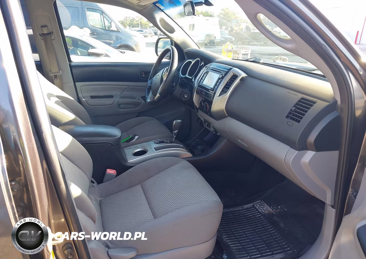 2015 Toyota Tacoma Prerunner V6 VIN:3TMJU4GN1FM182329 - 5