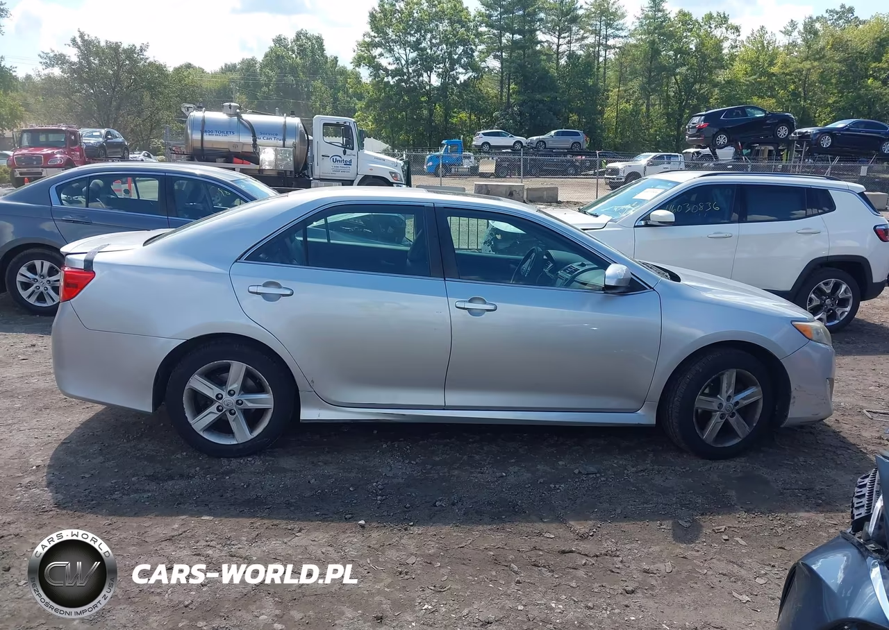 2014 Toyota Camry Se VIN:4T1BF1FK7EU812350 - 13
