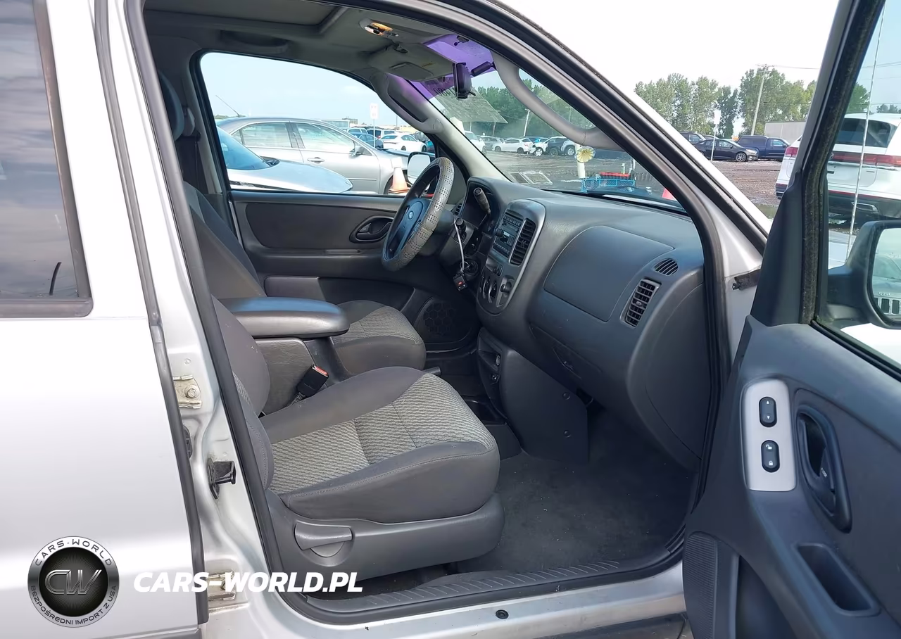 2004 Ford Escape Xlt VIN:1FMYU93134KA37050 - 5