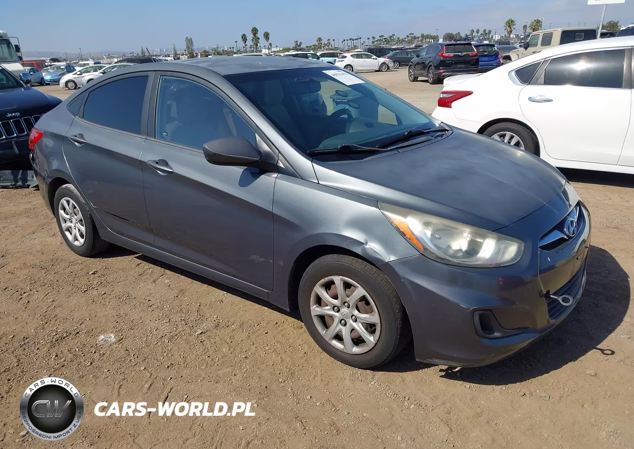2012 Hyundai Accent Gls