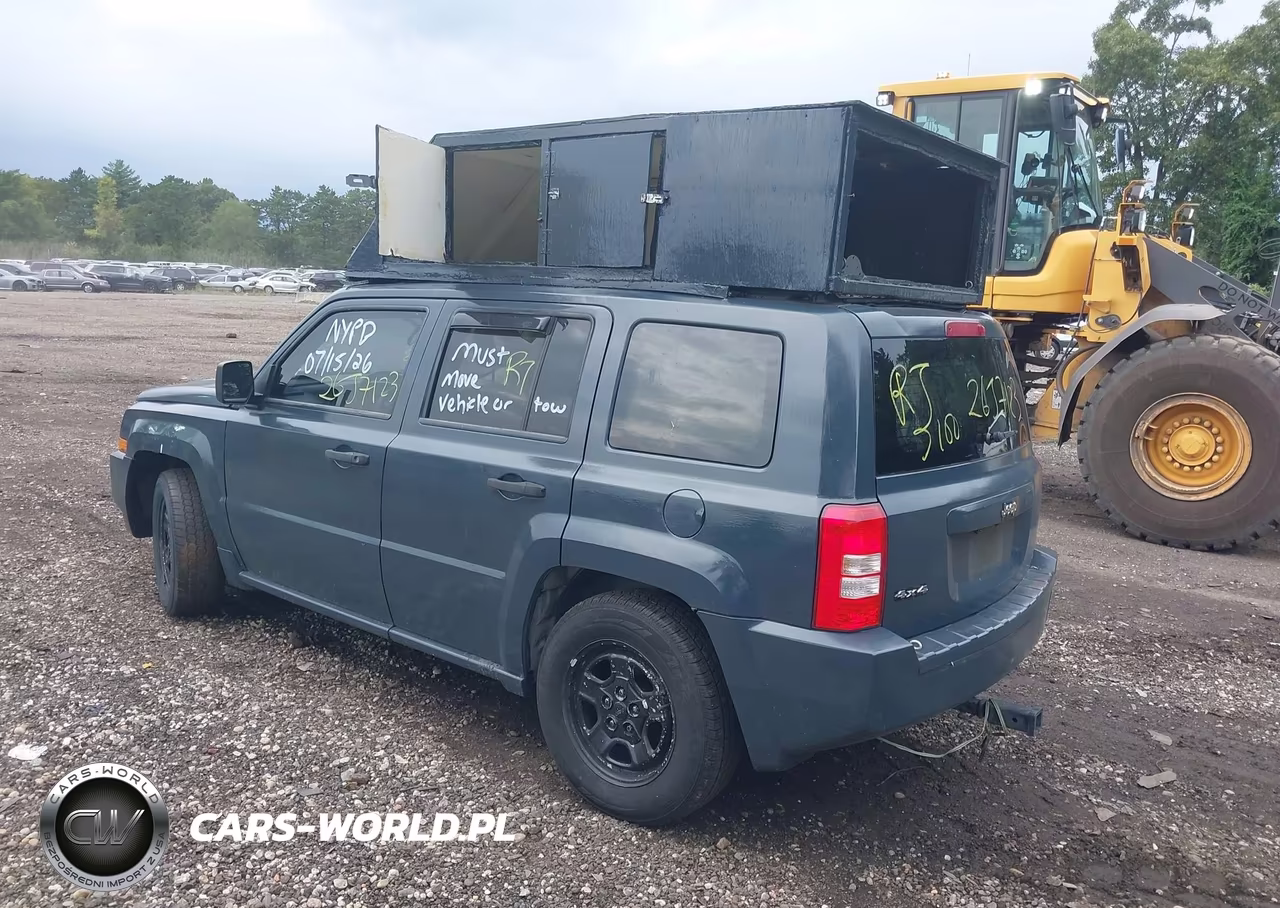 2007 Jeep Patriot Sport VIN:1J8FF28W27D342316 - 3