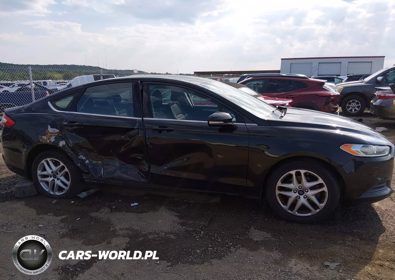 2015 Ford Fusion Se VIN:1FA6P0H72F5107561 - 13