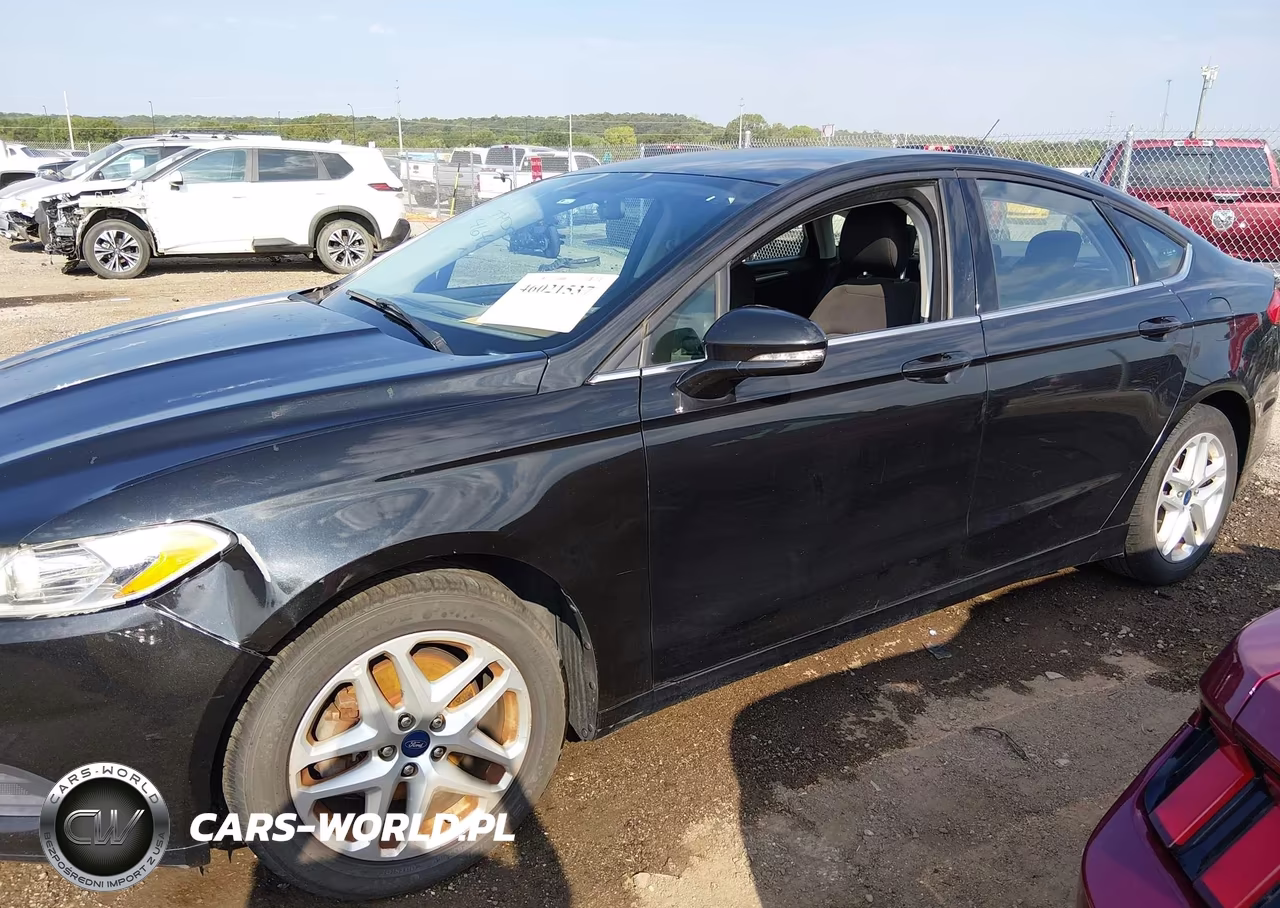2015 Ford Fusion Se VIN:1FA6P0H72F5107561 - 14