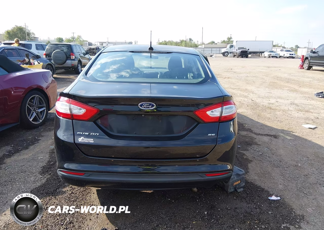 2015 Ford Fusion Se VIN:1FA6P0H72F5107561 - 16