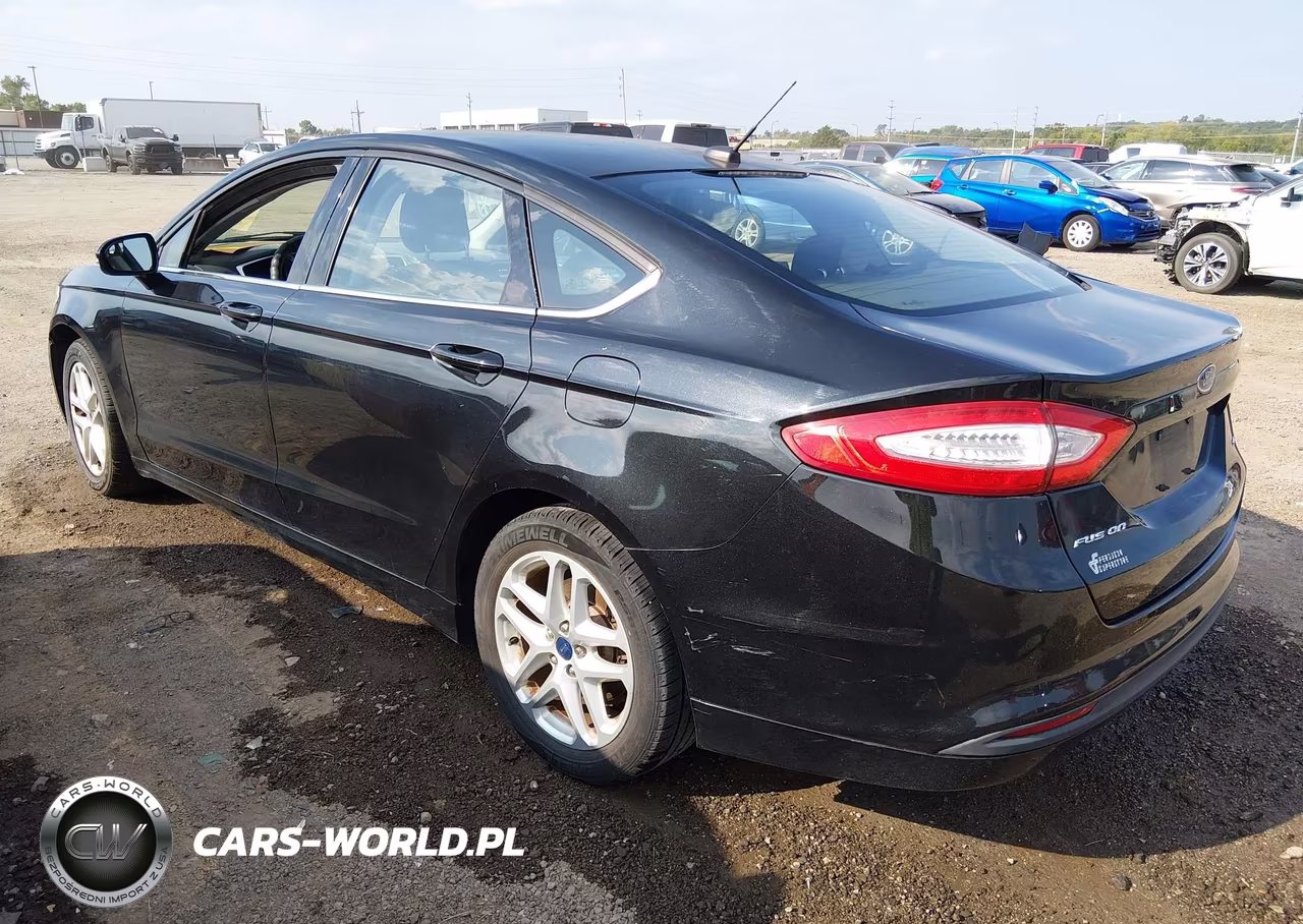 2015 Ford Fusion Se VIN:1FA6P0H72F5107561 - 3
