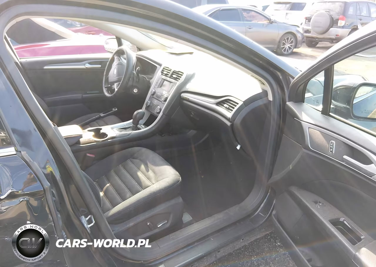 2015 Ford Fusion Se VIN:1FA6P0H72F5107561 - 5