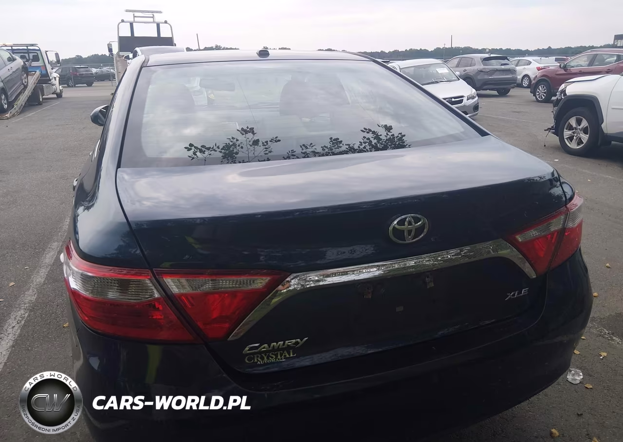 2015 Toyota Camry Xle VIN:4T1BF1FK3FU953286 - 14