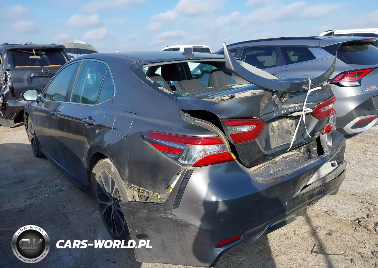 2019 Toyota Camry Se VIN:4T1B11HK9KU795137 - 3
