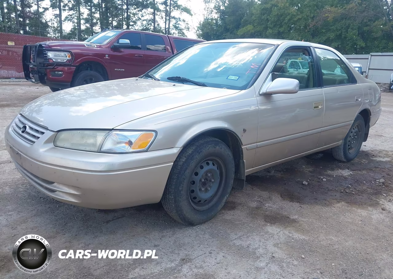 1997 TOYOTA CAMRY LE VIN:JT2BG22K4V0084080 - 2