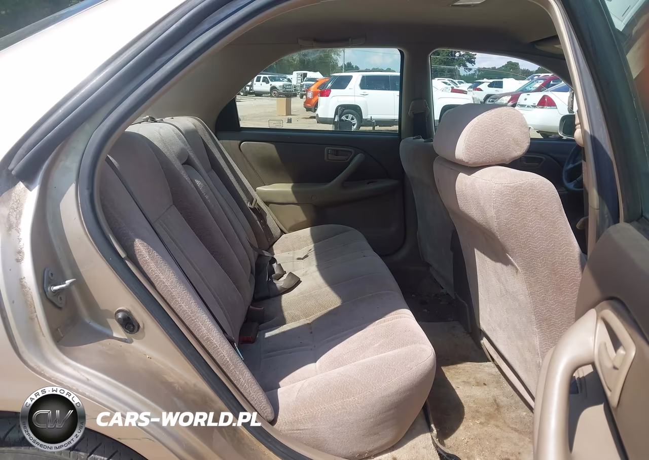 1997 TOYOTA CAMRY LE VIN:JT2BG22K4V0084080 - 8