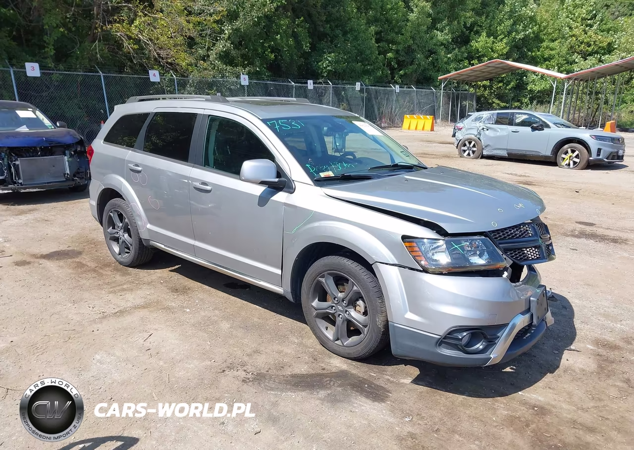 2020 Dodge Journey Crossroad VIN:3C4PDCGB7LT188986 - 1