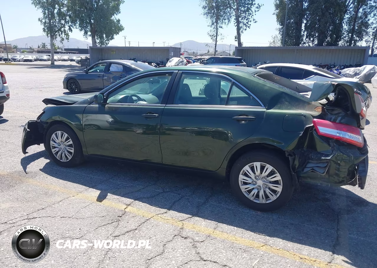 2010 Toyota Camry Le VIN:4T1BF3EK9AU539547 - 17