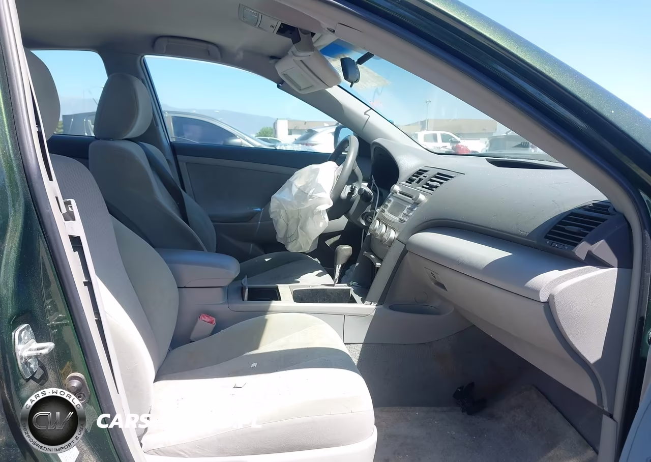 2010 Toyota Camry Le VIN:4T1BF3EK9AU539547 - 5