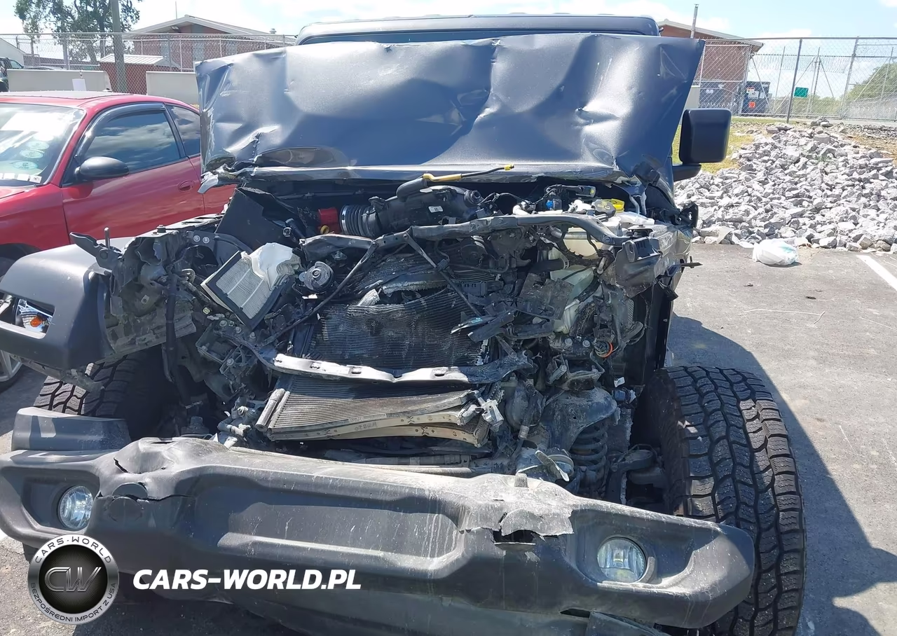 2020 Jeep Wrangler Unlimited Sport S 4X4 VIN:1C4HJXDN7LW257415 - 6