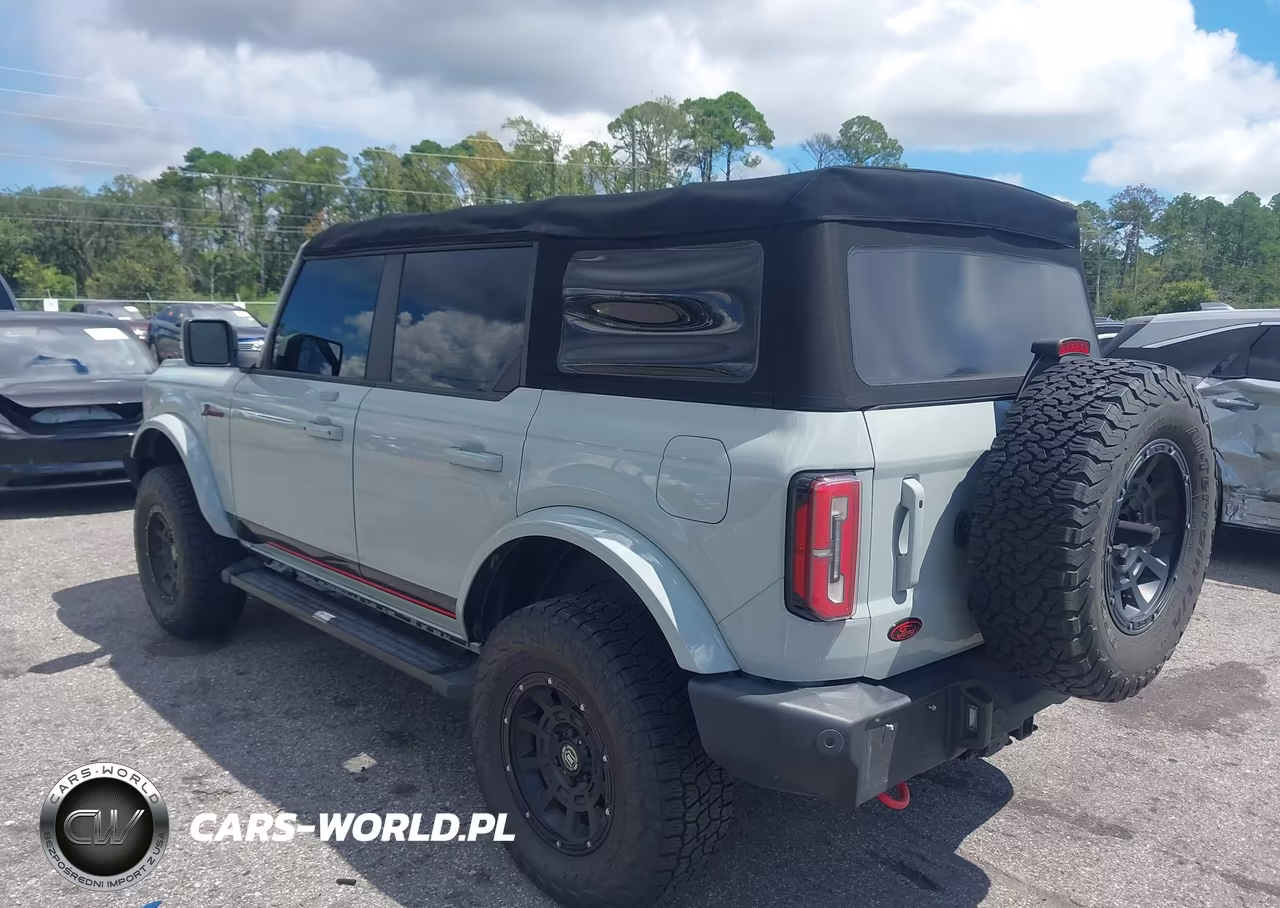 2021 Ford Bronco Outer Banks VIN:1FMEE5DP1MLA73907 - 3