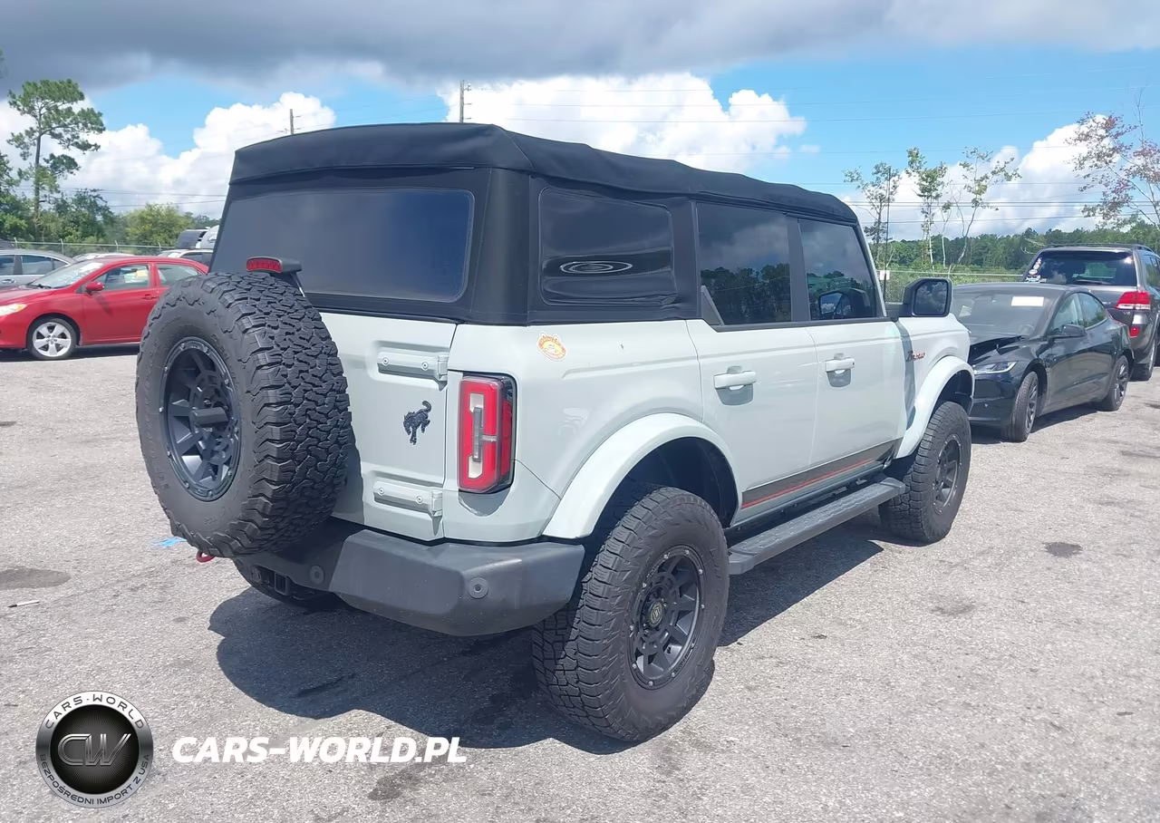 2021 Ford Bronco Outer Banks VIN:1FMEE5DP1MLA73907 - 4