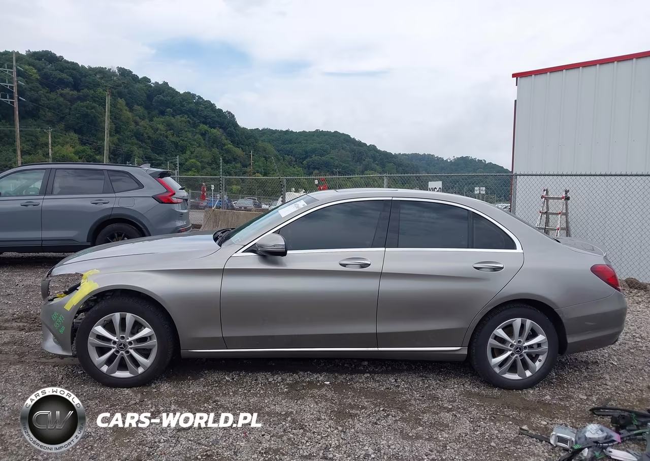 2019 Mercedes-Benz C 300 4Matic VIN:WDDWF8EB8KR515608 - 15