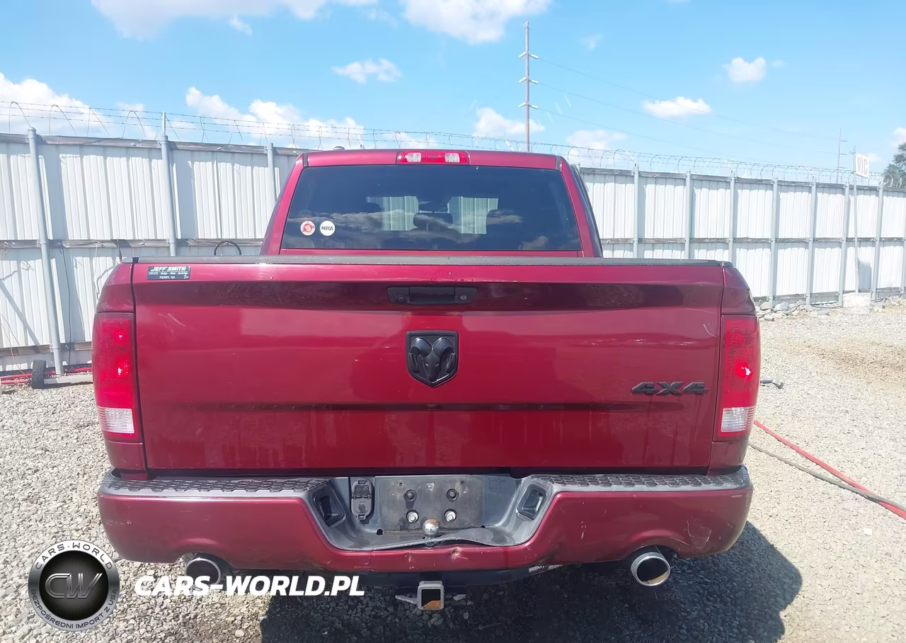 2018 Ram 1500 Express 4X4 5'7 Box VIN:1C6RR7KT5JS321929 - 16