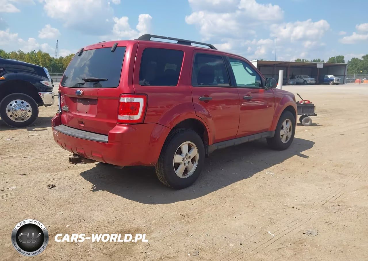 2012 Ford Escape Xlt VIN:1FMCU0D7XCKC60046 - 4