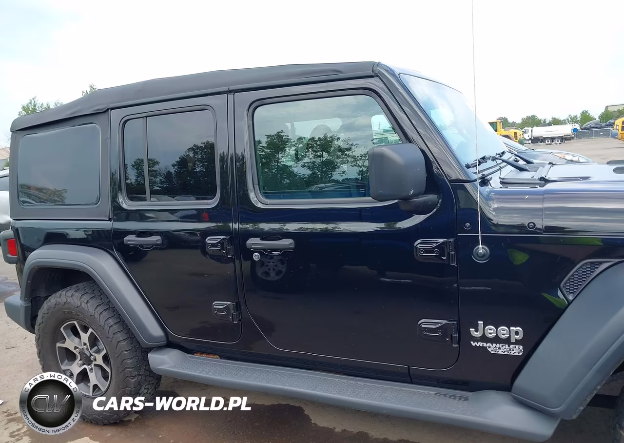 2020 Jeep Wrangler Unlimited Sport S 4X4 VIN:1C4HJXDG1LW110251 - 13