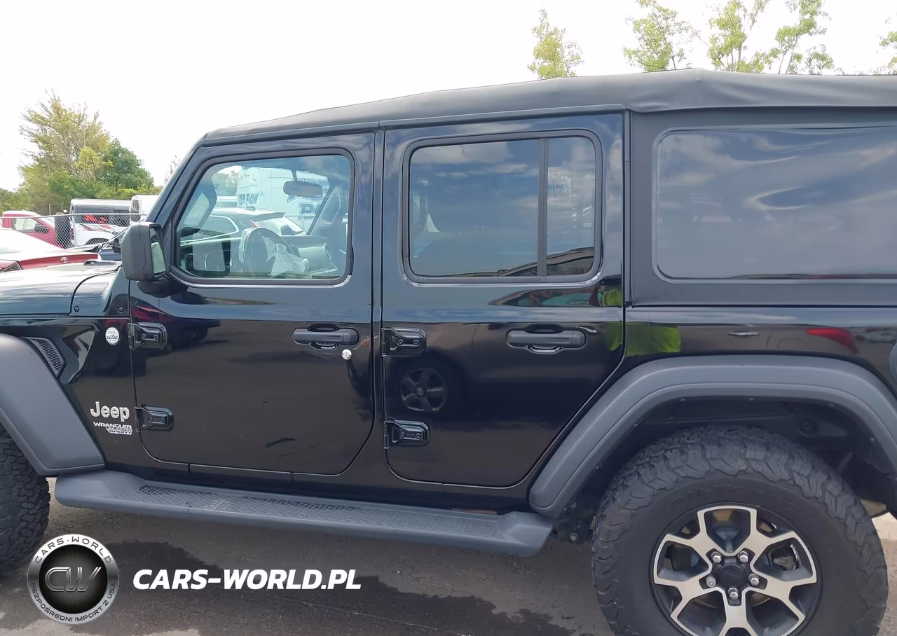2020 Jeep Wrangler Unlimited Sport S 4X4 VIN:1C4HJXDG1LW110251 - 14