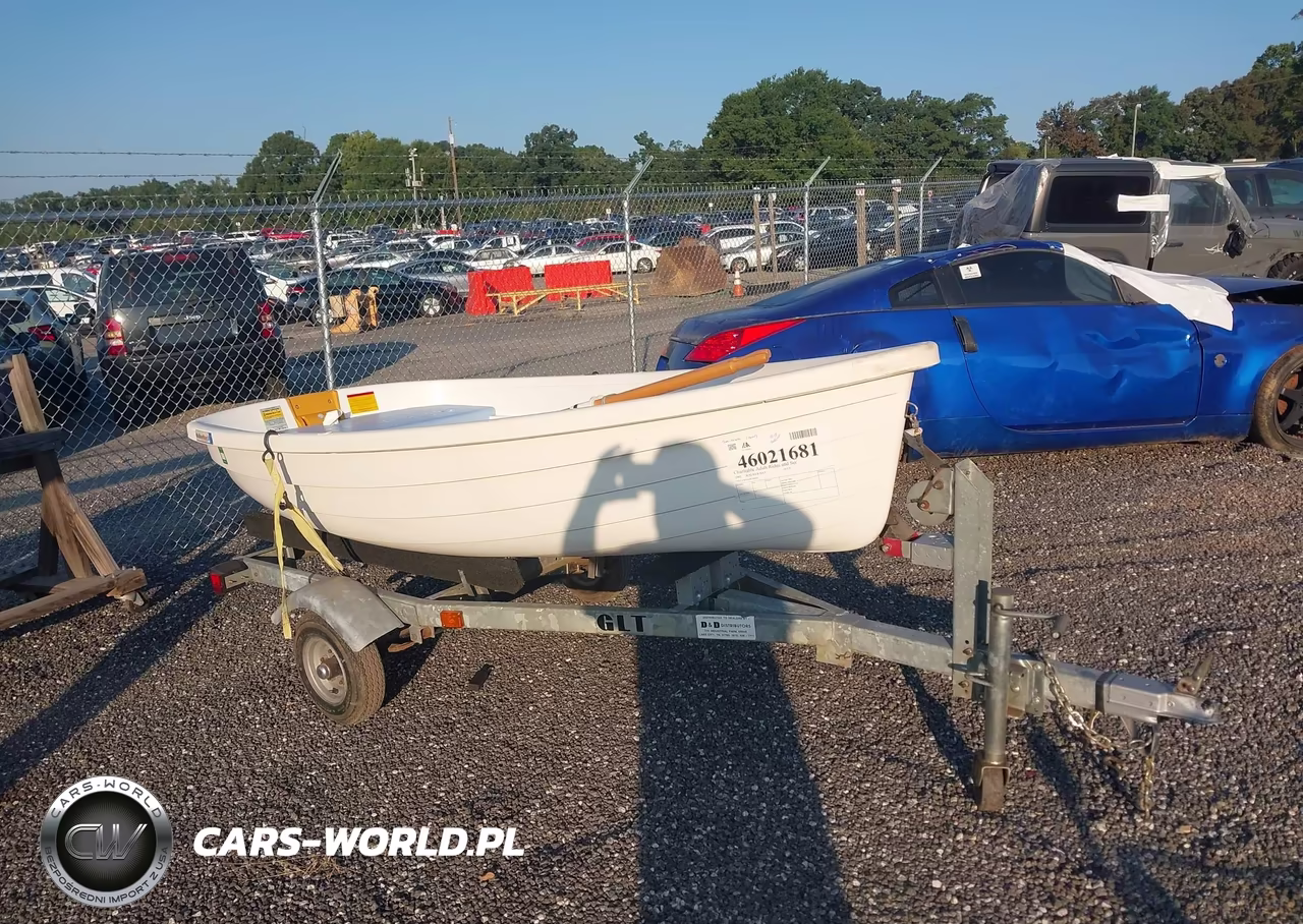 2002 * 10 Ft Dinghy