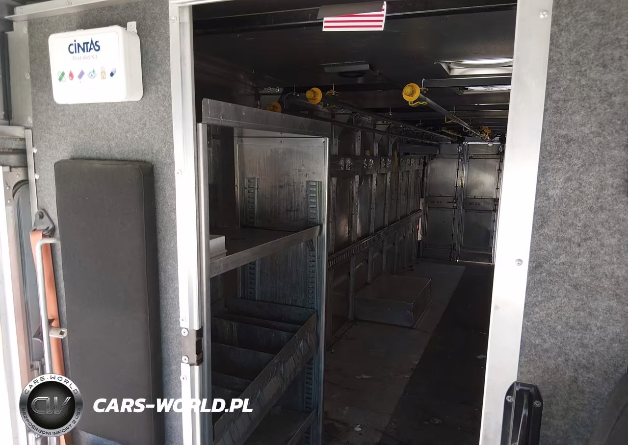 2018 Ford F-59 Commercial Stripped VIN:1F66F5KY5J0A07152 - 7