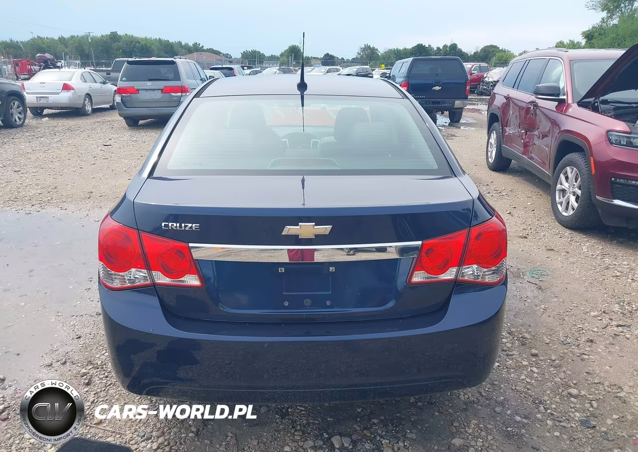 2011 Chevrolet Cruze Ls VIN:1G1PD5SH0B7184605 - 16