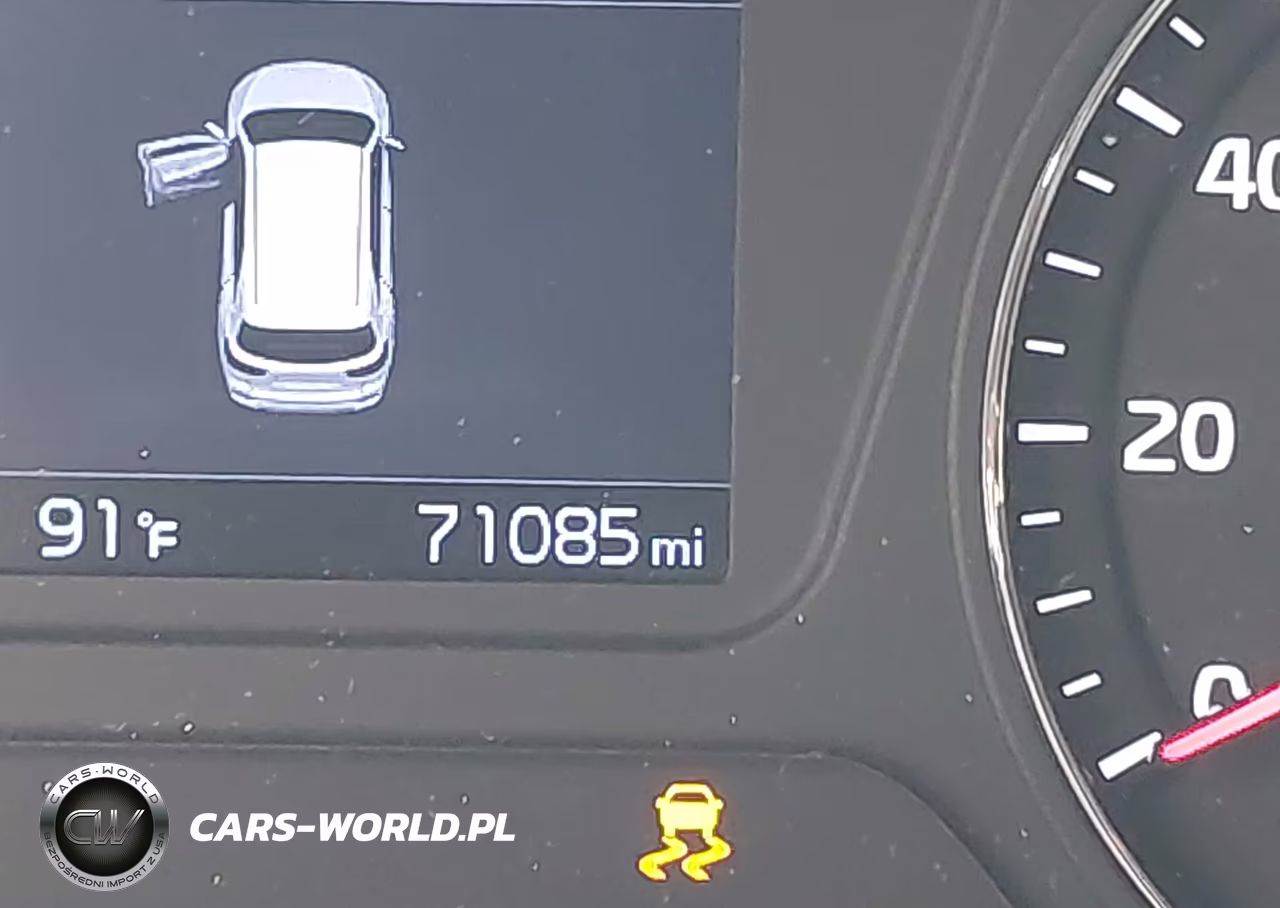 2020 Kia Sorento 3.3L S VIN:5XYPG4A52LG693809 - 16