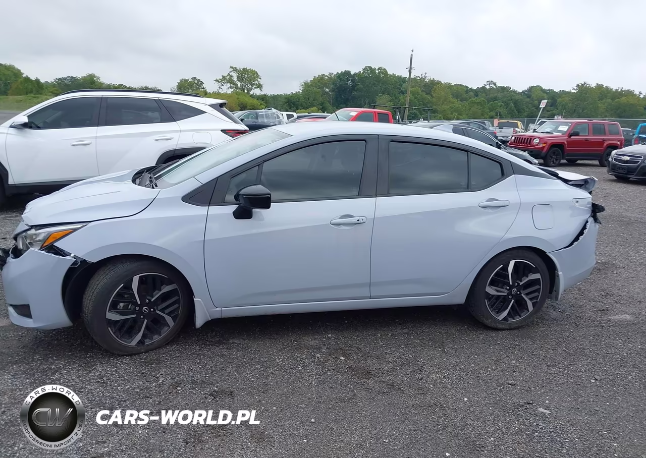 2025 Nissan Versa 1.6 Sr VIN:3N1CN8FVXSL829599 - 13