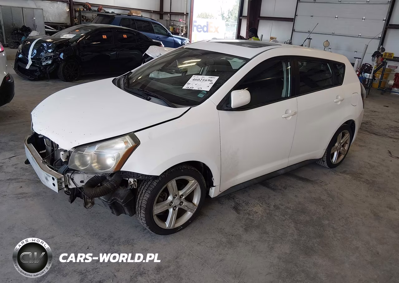 2010 Pontiac Vibe VIN:5Y2SP6E03AZ408828 - 2
