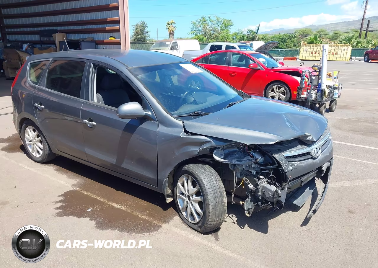 2009 Hyundai Elantra Touring – zdjęcie 1 z 16