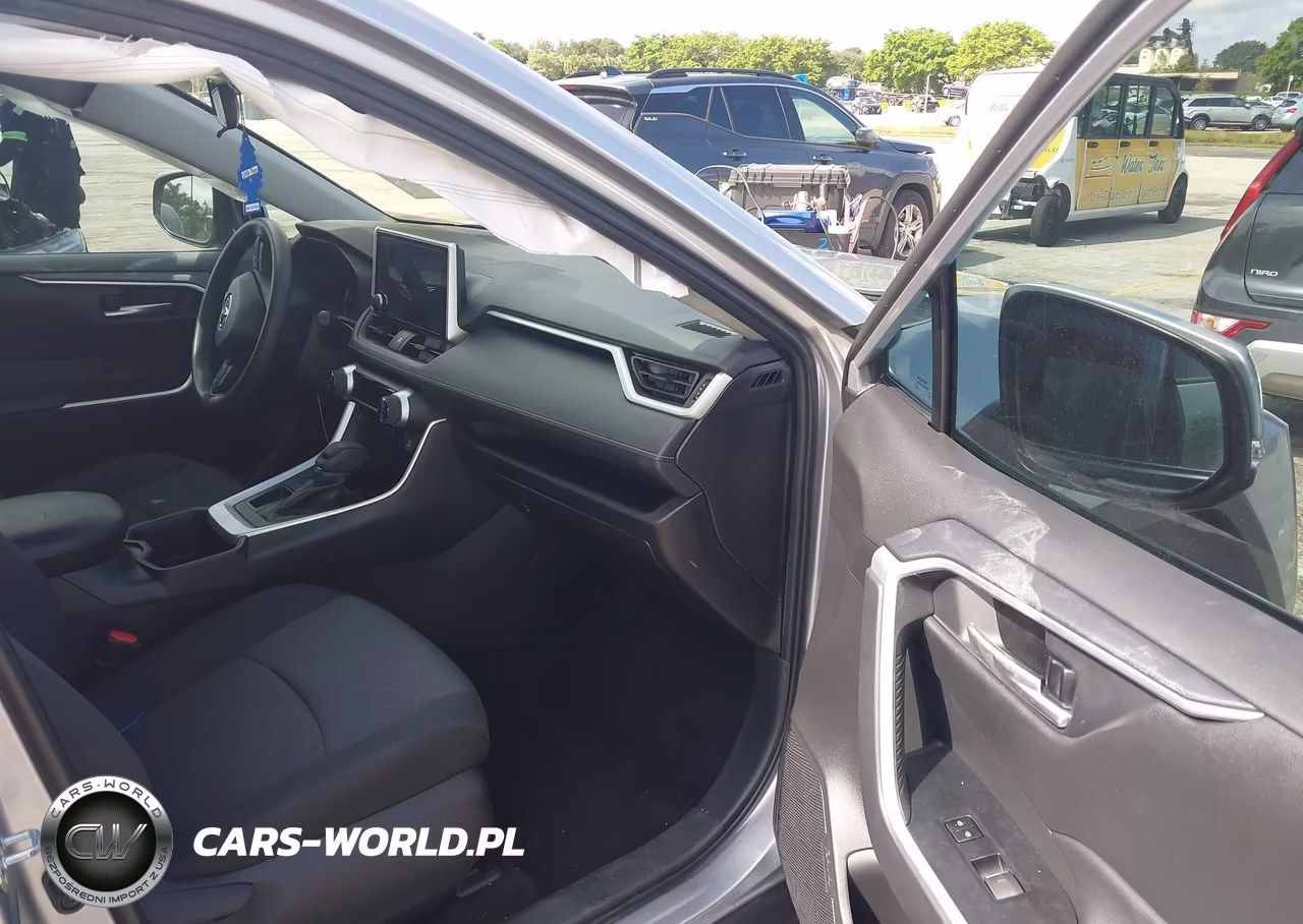 2024 Toyota Rav4 Xle VIN:2T3W1RFV6RC293525 - 5