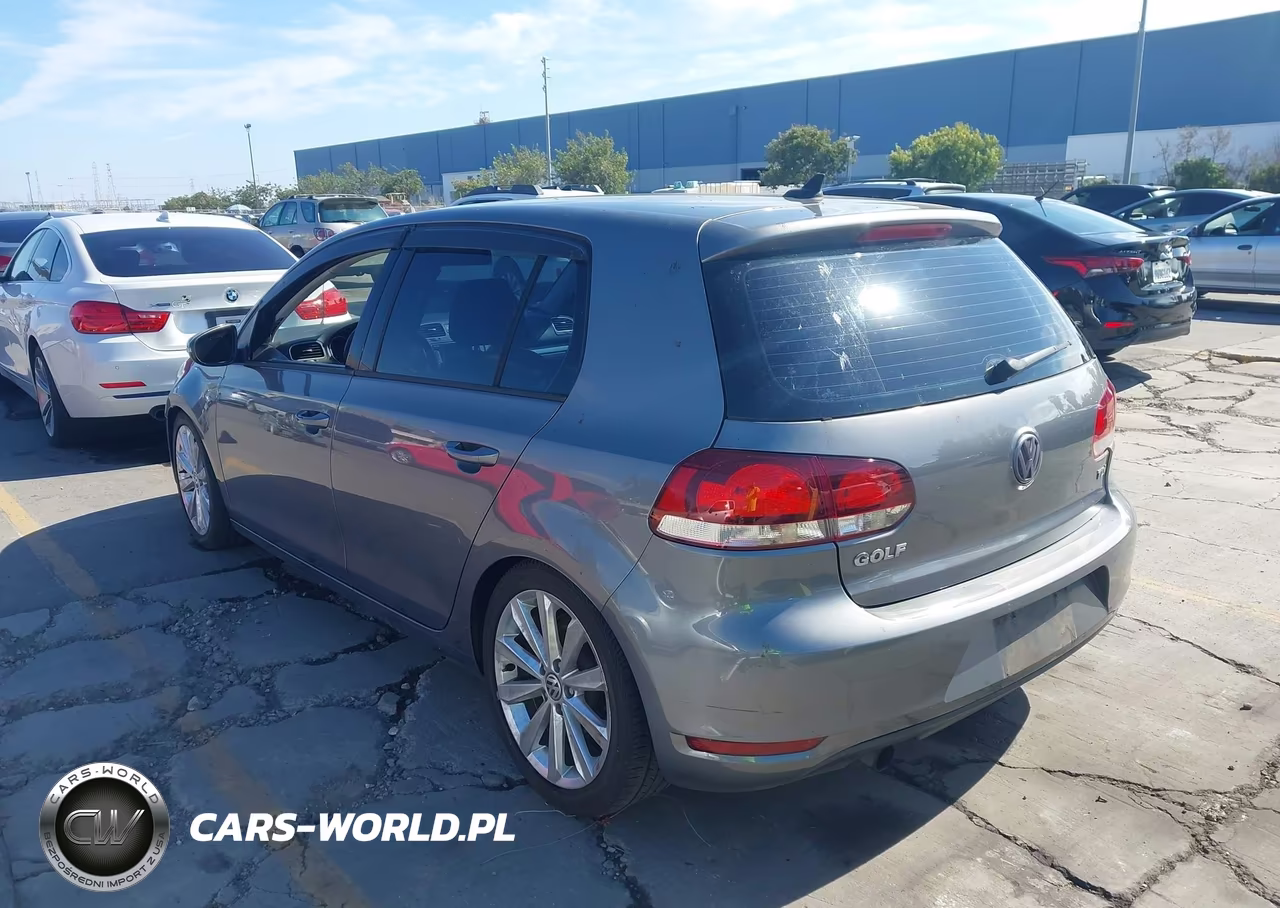 2013 Volkswagen Golf 2.0L Tdi 4-Door VIN:WVWNM7AJ5DW132412 - 3