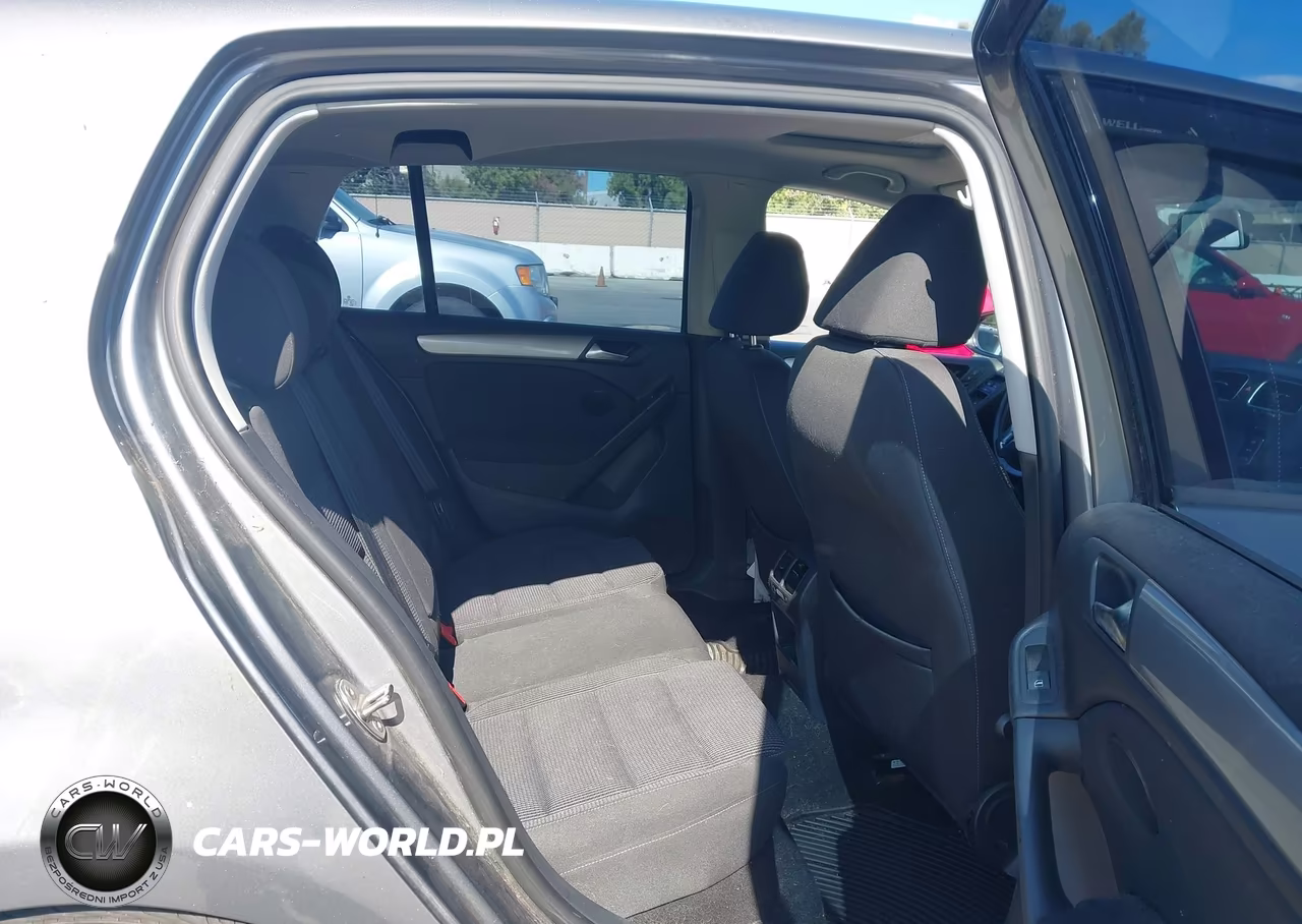 2013 Volkswagen Golf 2.0L Tdi 4-Door VIN:WVWNM7AJ5DW132412 - 8