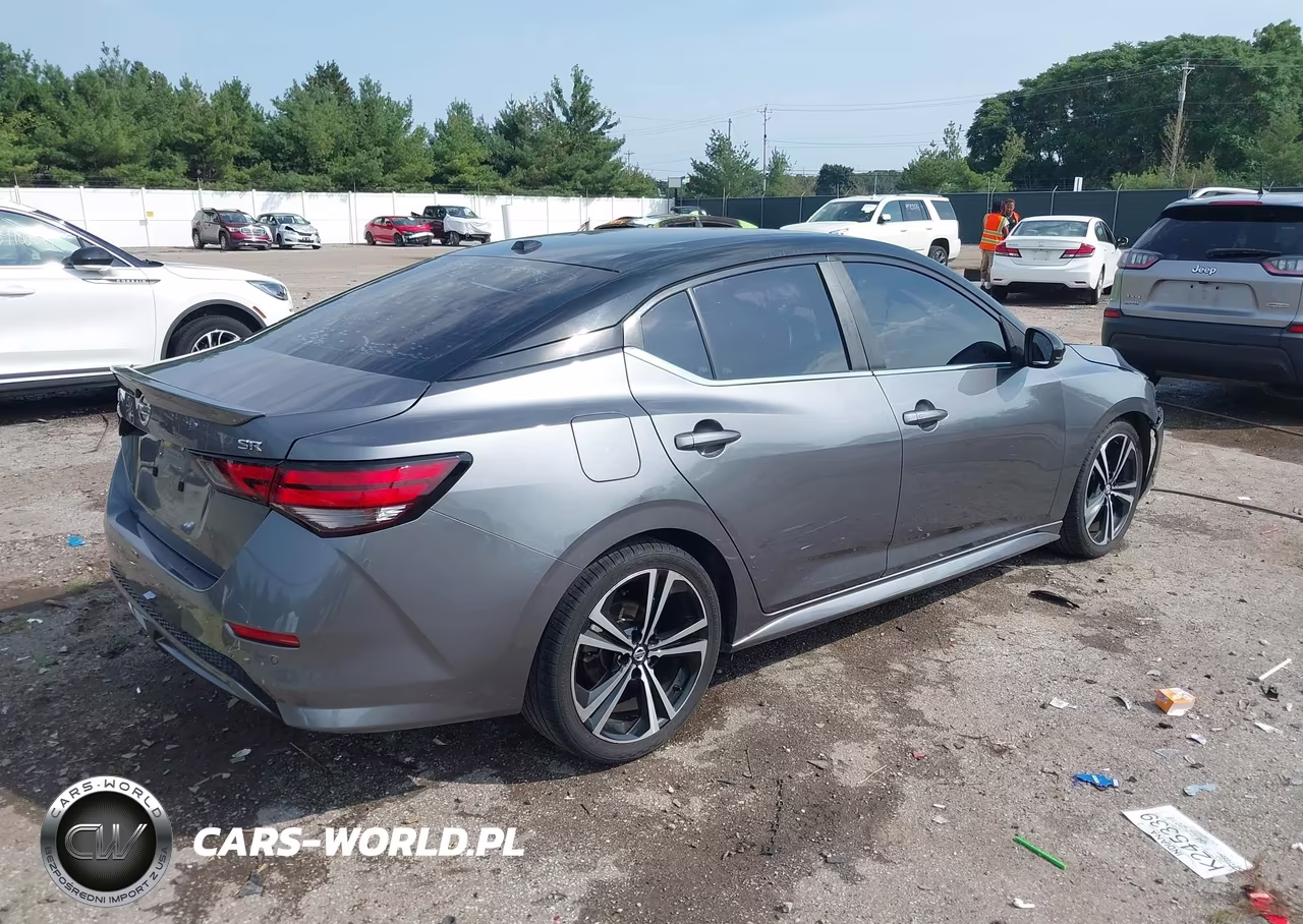 2020 Nissan Sentra Sr Xtronic Cvt VIN:3N1AB8DVXLY239149 - 4