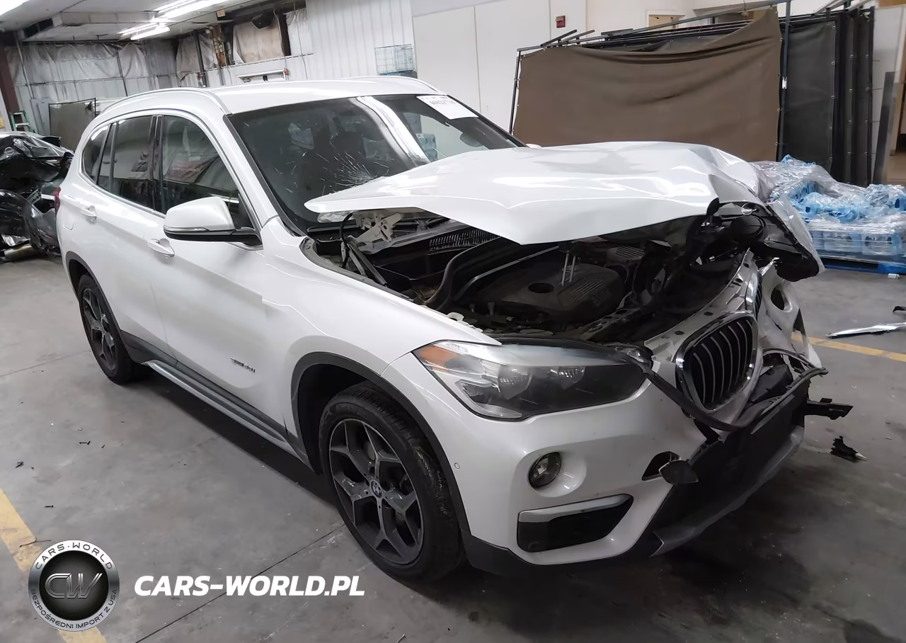 2018 BMW X1 Sdrive28I VIN:WBXHU7C37J5H43626 - 1