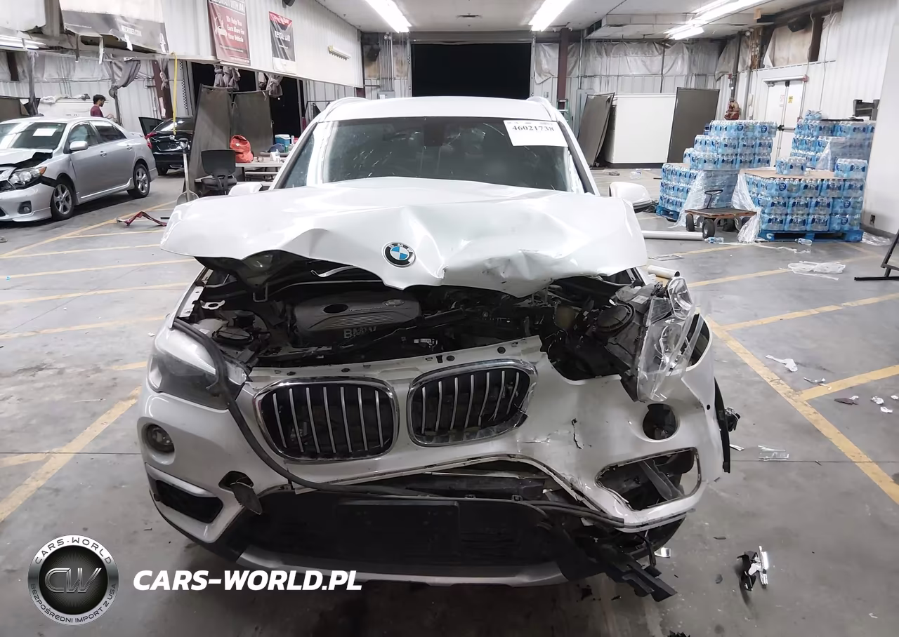 2018 BMW X1 Sdrive28I VIN:WBXHU7C37J5H43626 - 12