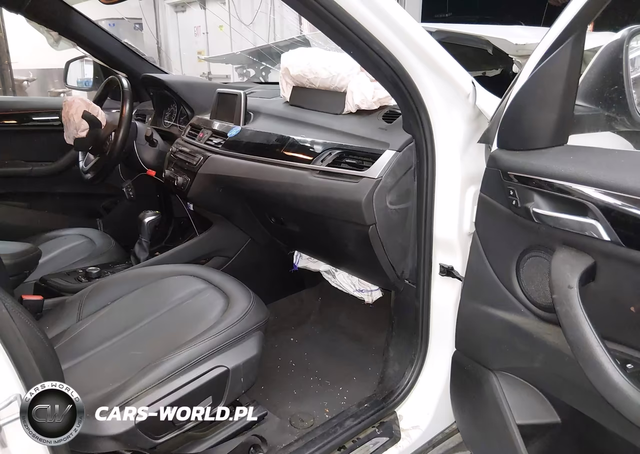 2018 BMW X1 Sdrive28I VIN:WBXHU7C37J5H43626 - 5