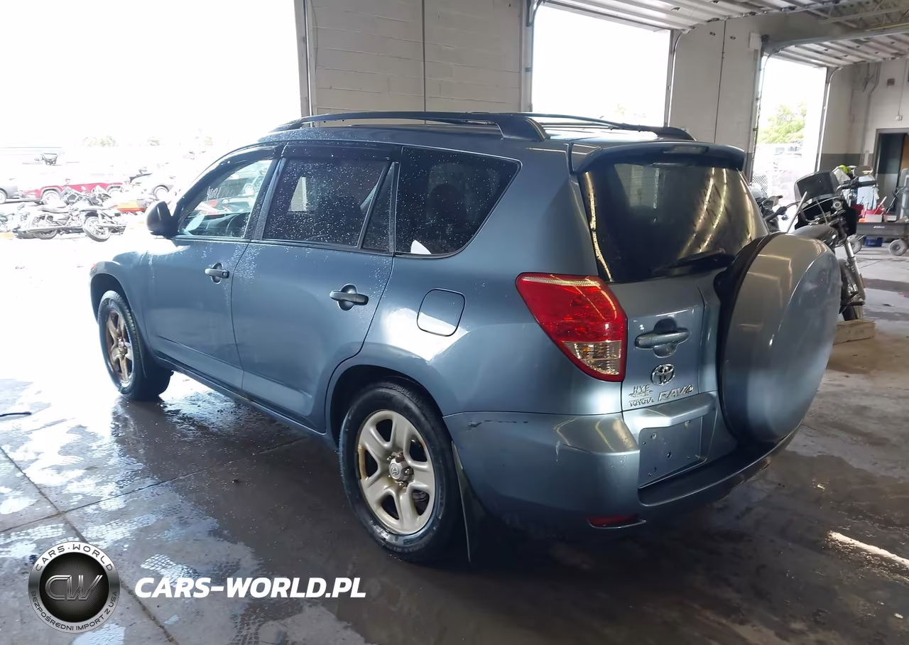 2007 Toyota Rav4 VIN:JTMBD33V475070636 - 3