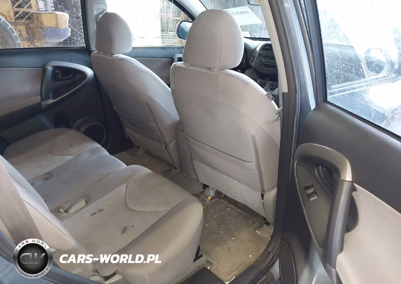 2007 Toyota Rav4 VIN:JTMBD33V475070636 - 8
