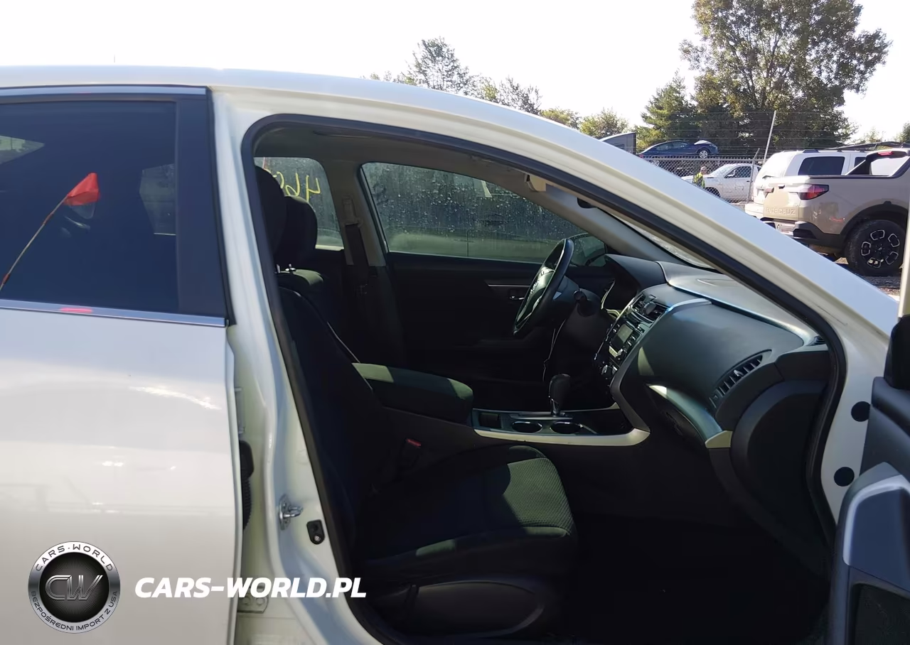 2015 Nissan Altima 2.5 Sv VIN:1N4AL3AP5FC143998 - 5