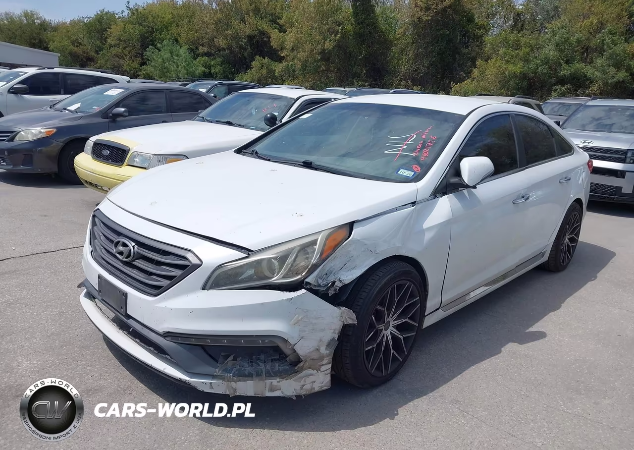 2015 Hyundai Sonata Sport VIN:5NPE34AF2FH132132 - 2
