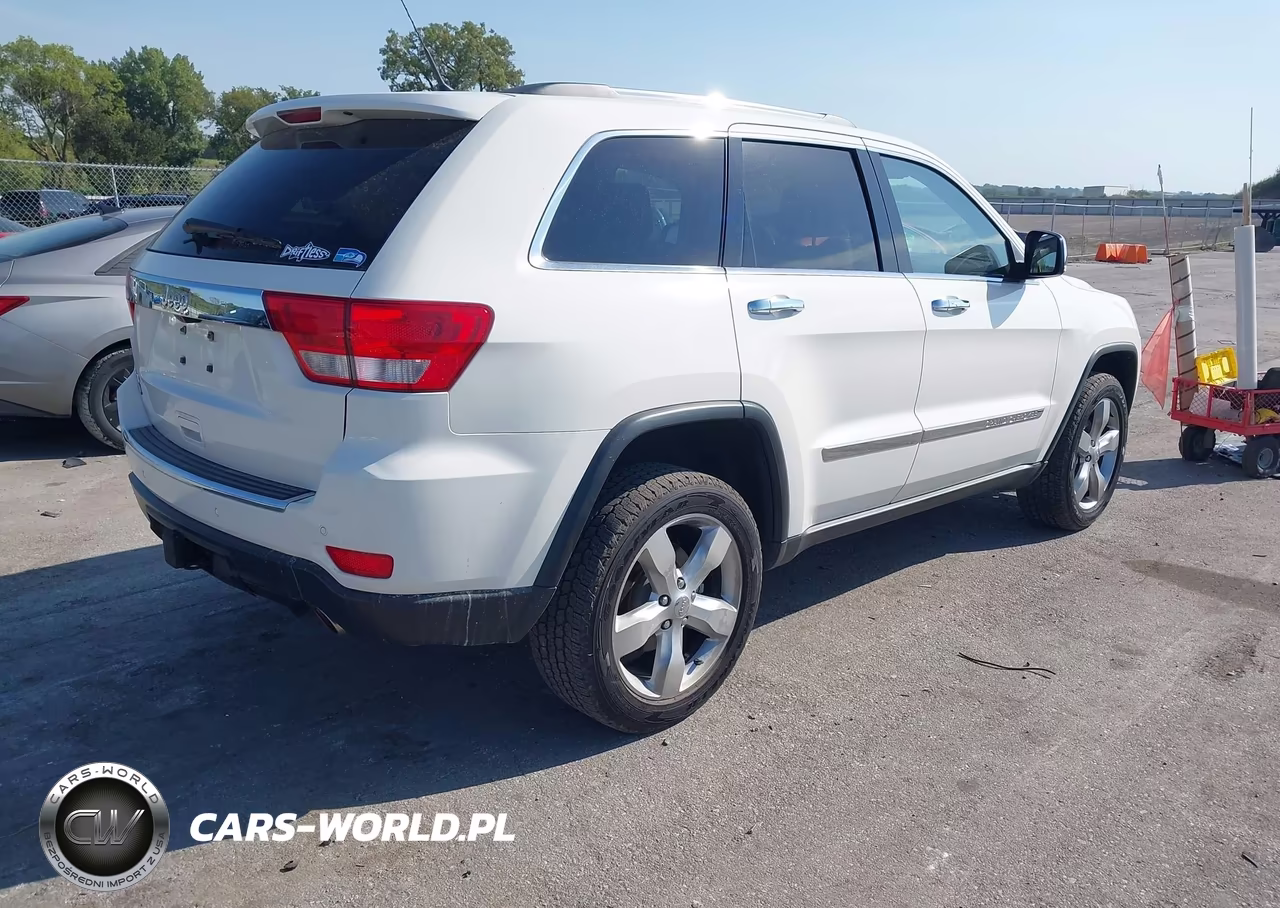2011 Jeep Grand Cherokee Overland VIN:1J4RR6GGXBC510225 - 4