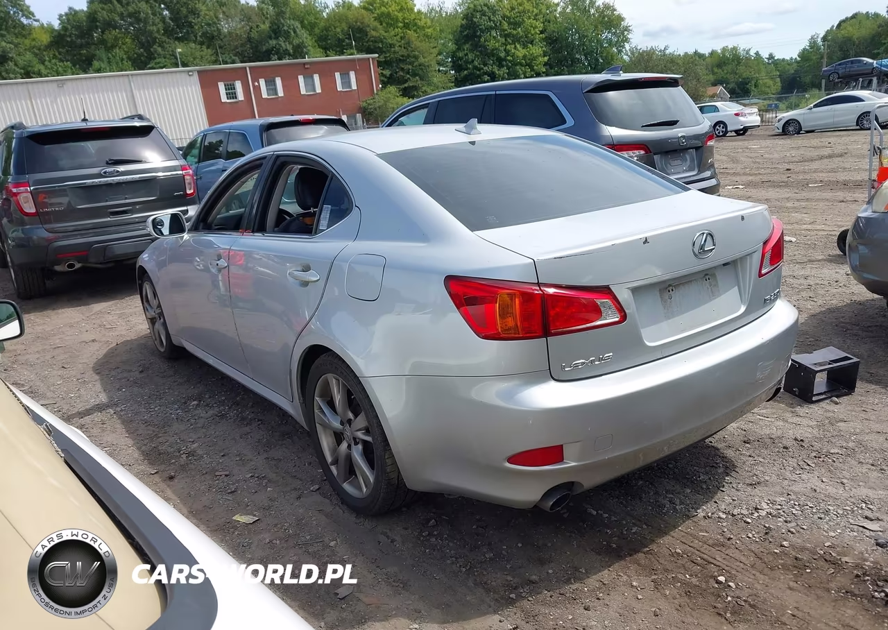 2010 Lexus Is 250 VIN:JTHBF5C28A5118141 - 3