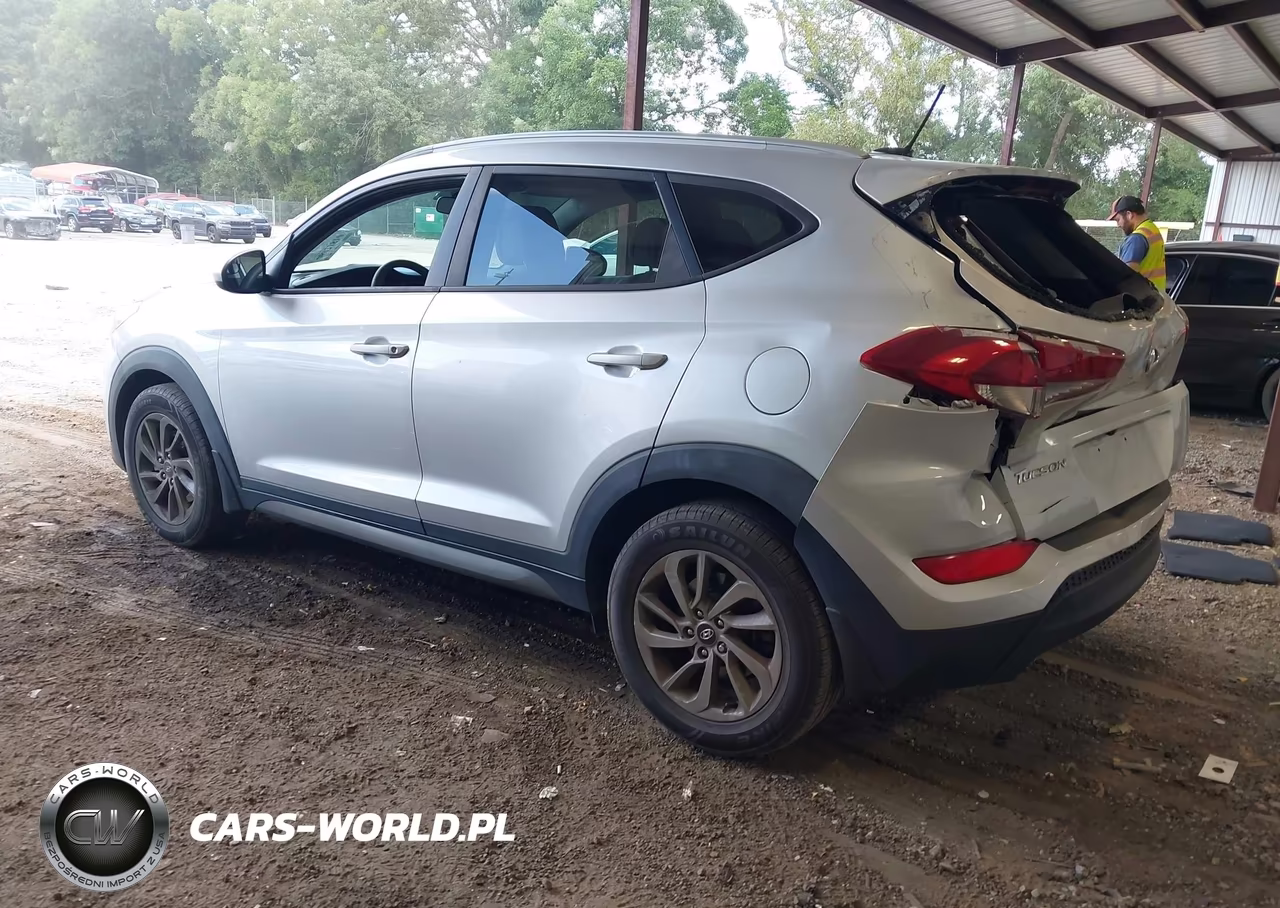 2016 Hyundai Tucson Se VIN:KM8J33A41GU177038 - 3