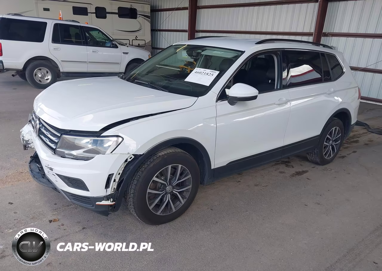 2019 Volkswagen Tiguan 2.0T Se-2.0T Sel-2.0T Sel R-Line-2.0T Sel R-Line Black VIN:3VV2B7AXXKM069299 - 2