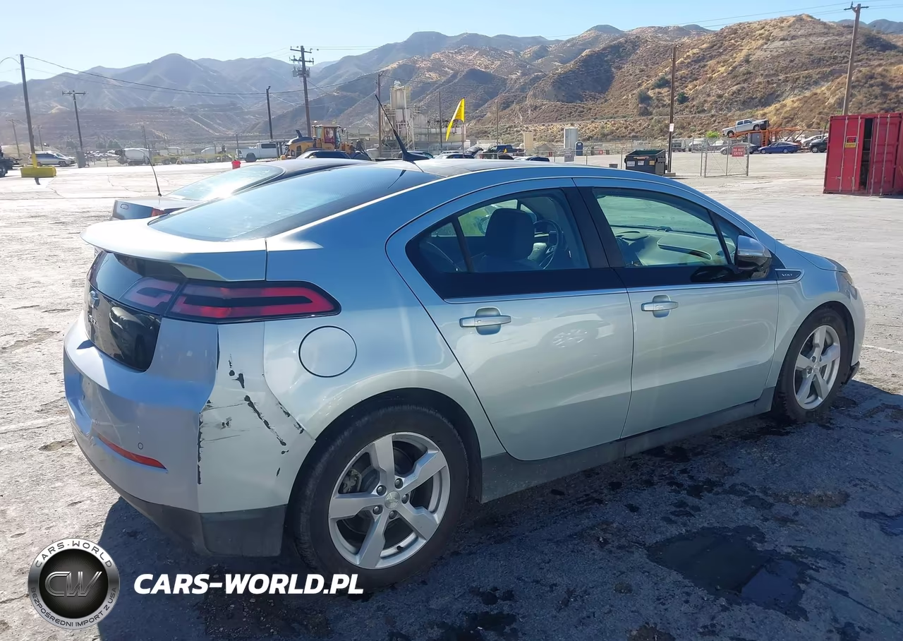 2012 Chevrolet Volt VIN:1G1RB6E45CU123511 - 4