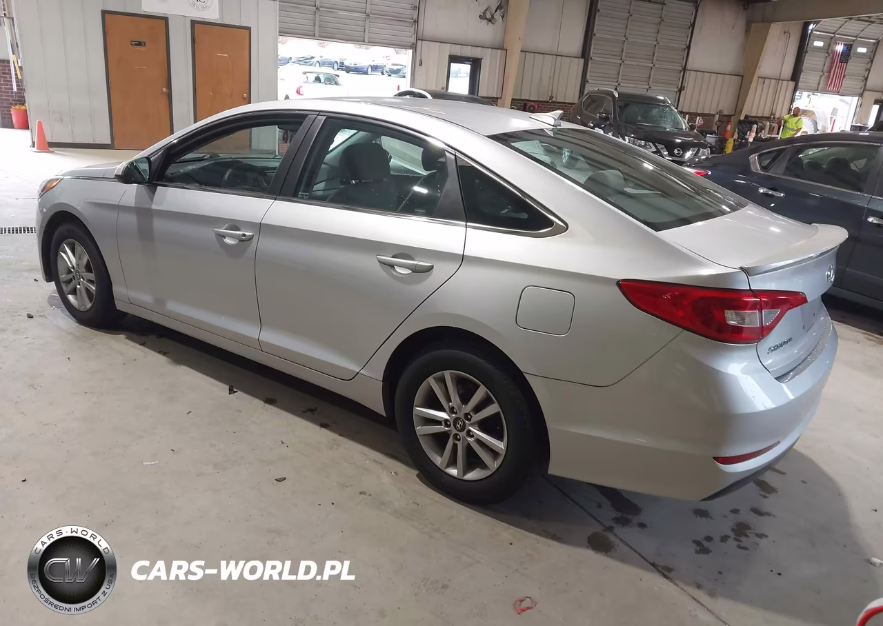 2015 Hyundai Sonata Se VIN:5NPE24AF0FH025387 - 3