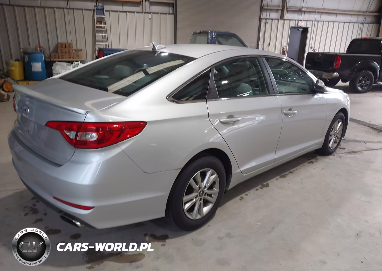 2015 Hyundai Sonata Se VIN:5NPE24AF0FH025387 - 4
